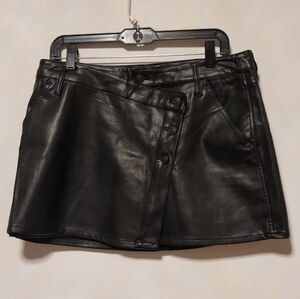 NWOT-We The Free " Wynne" Vegan Leather Skirt-Black-Size 30
